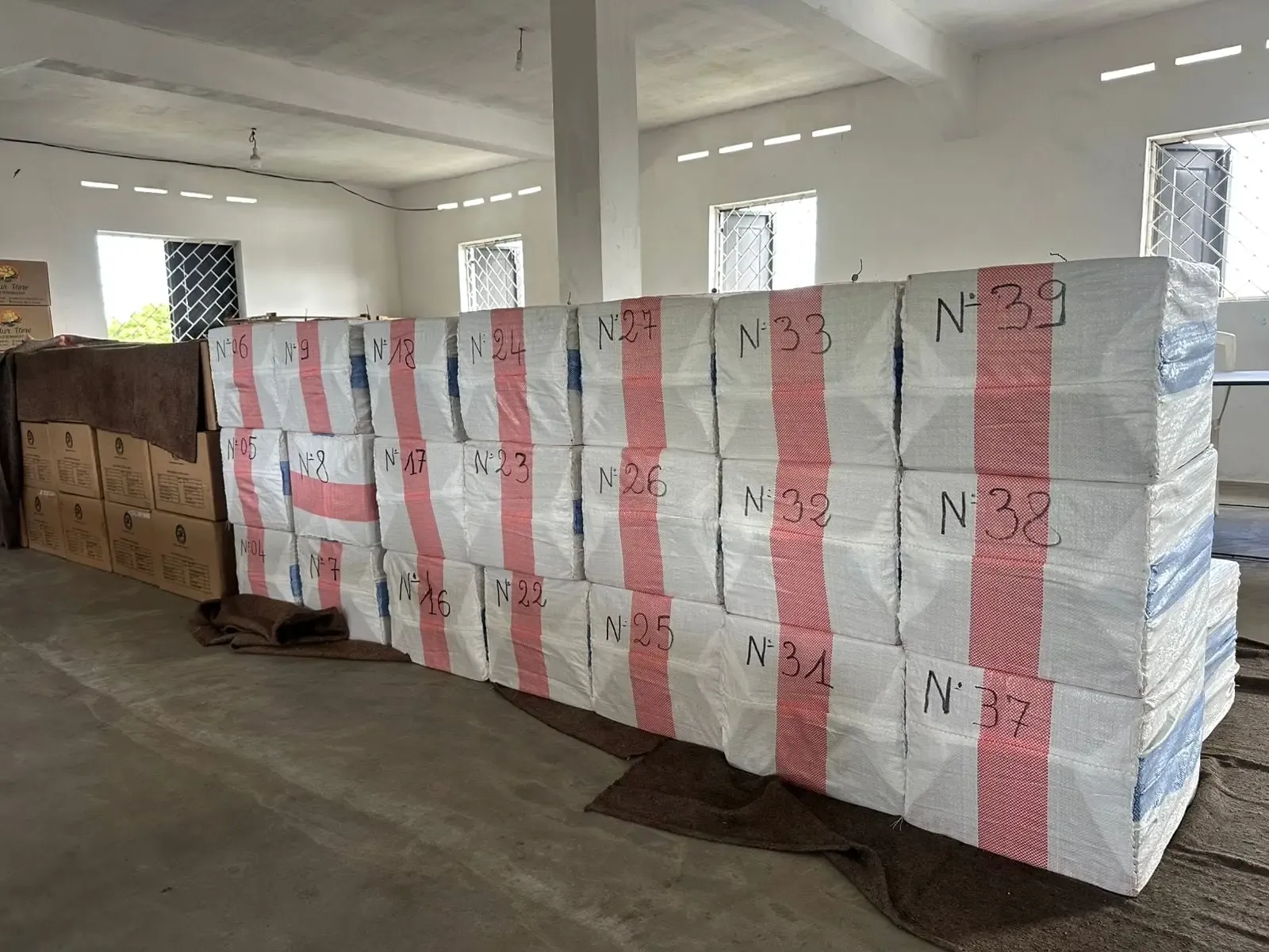 Pre-loading storage